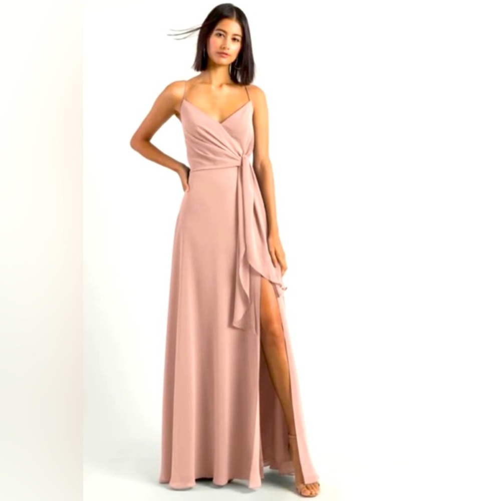 Jenny Yoo, Style: Amara; Fabric: Luxe Chiffon; Color: Soft Blush
